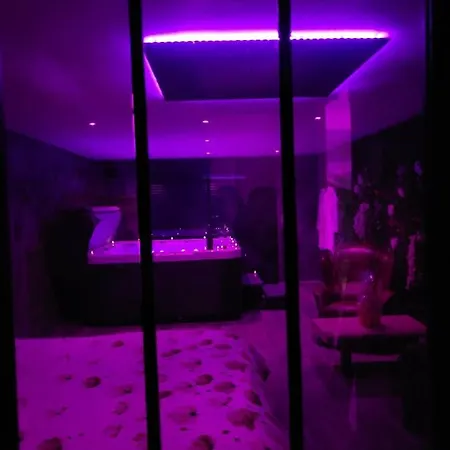 Horizon Love hotel *
